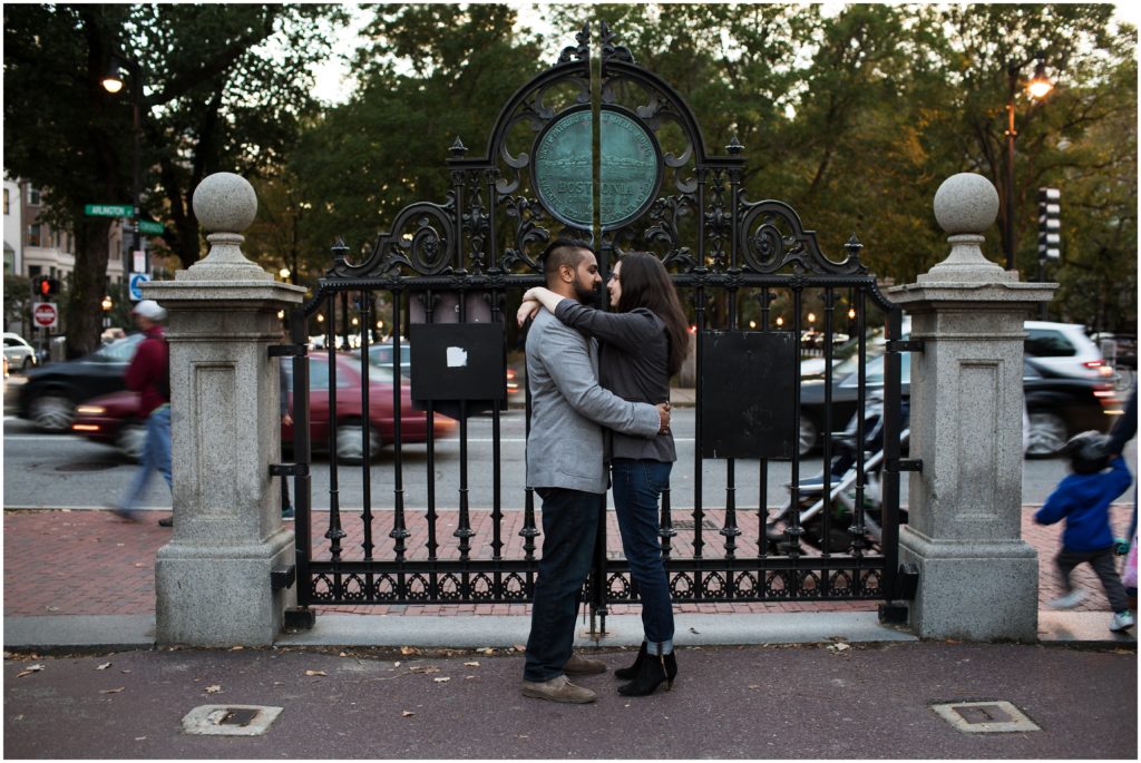 couple hugging in boston common - boston wedding photographer 
