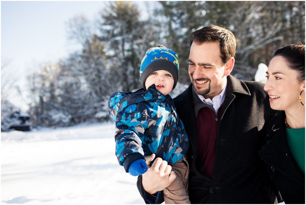 boy-in-snow-clothes-boston-family-pictures