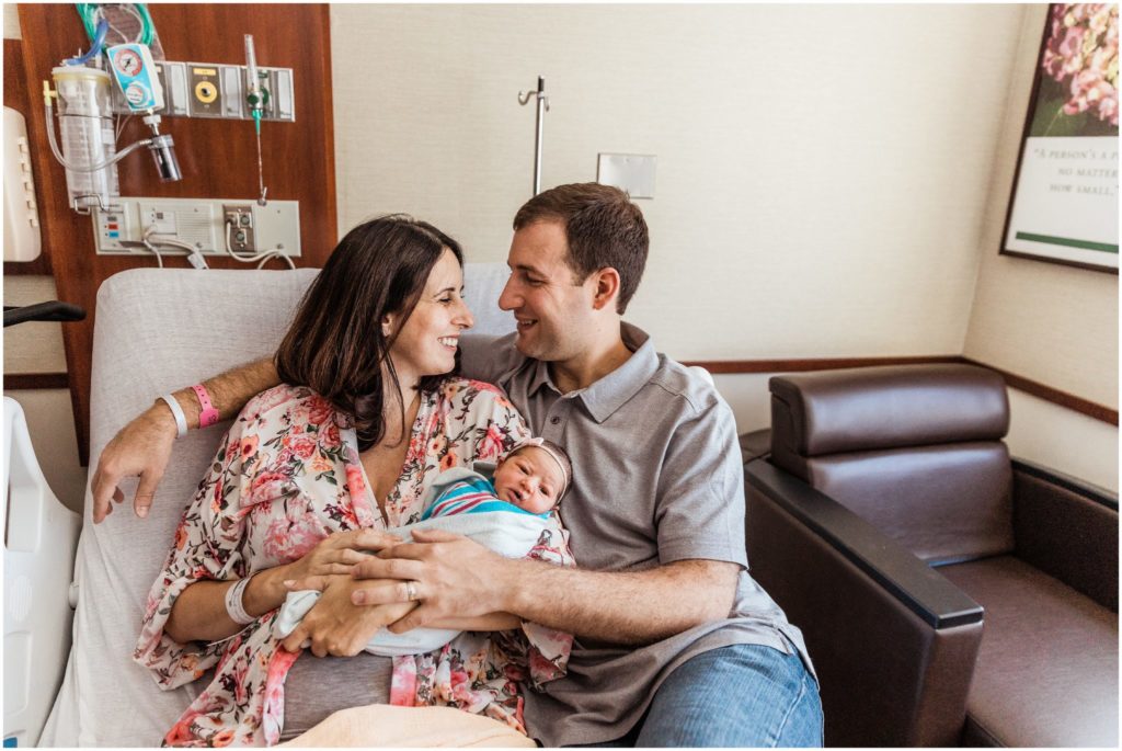 parents-hospital-bed-boston-newborn-photographer