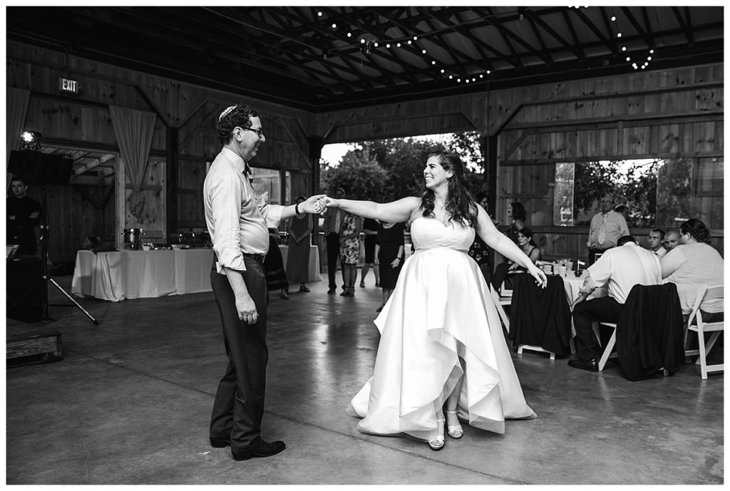 bride-dancing-with-father
