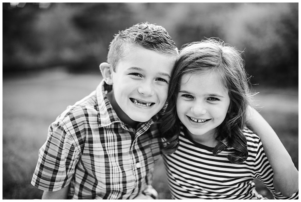 black-and-white-portrait-brother-and-sister-boston-family-photographer