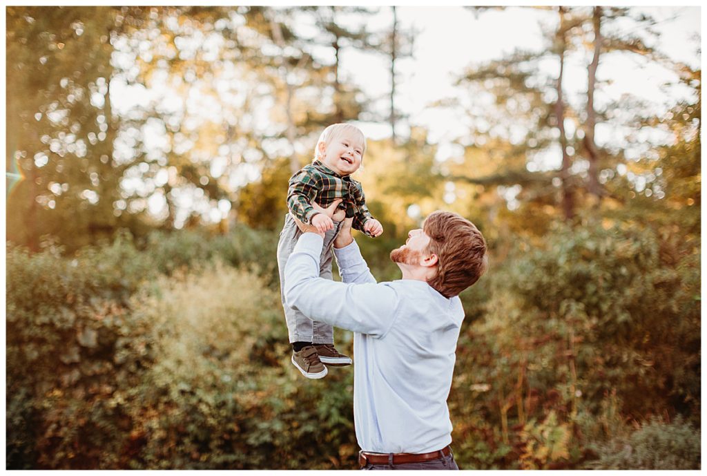dad-lifting-boy-into-air-boston-family-photographer