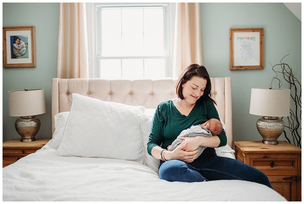mother-nursing-new-baby-newborn-photographer-in-boston